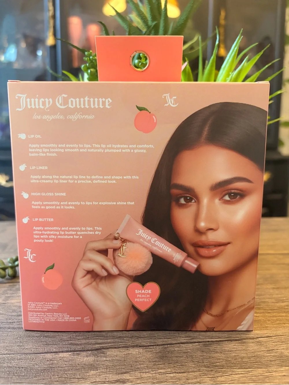 Juicy Couture Peach Perfect Total Lip Kit with fuzzy Charm